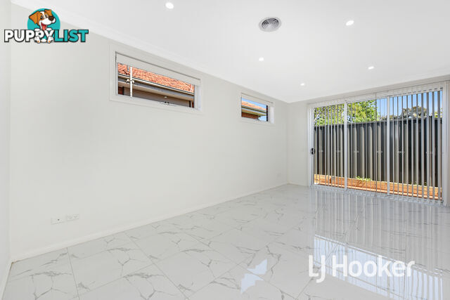 1a Jenner Court HAMPTON PARK VIC 3976