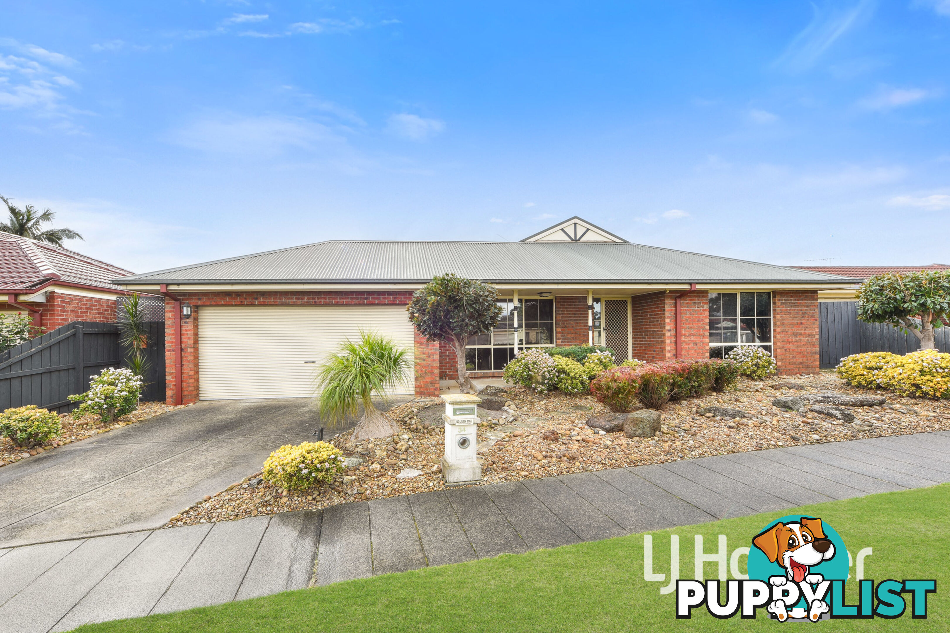 34 Hutchinson Drive LYNBROOK VIC 3975