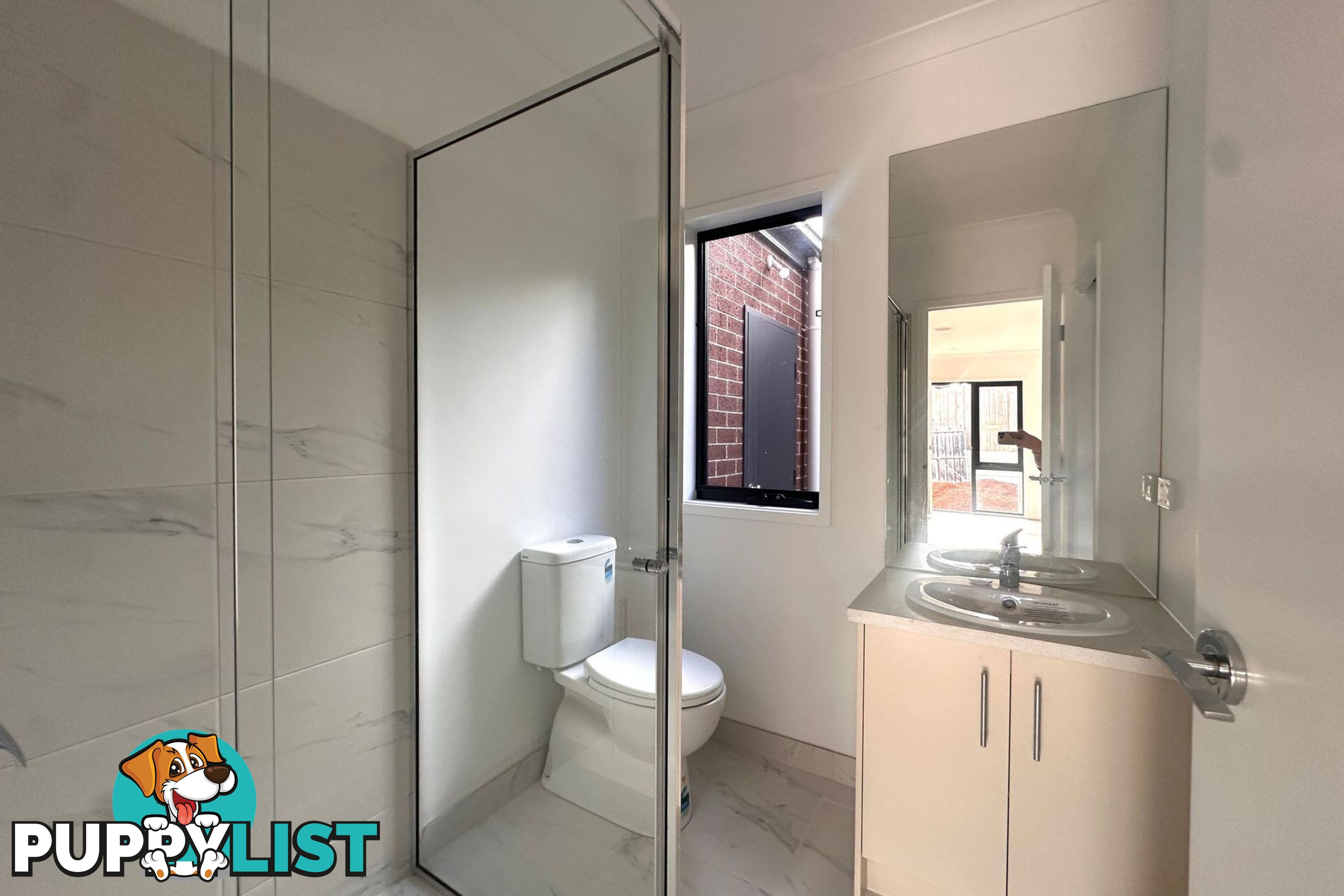 2/28 John Hunter Drive ENDEAVOUR HILLS VIC 3802