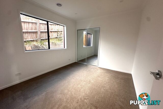 2/28 John Hunter Drive ENDEAVOUR HILLS VIC 3802