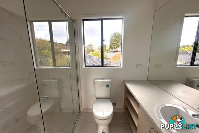 2/28 John Hunter Drive ENDEAVOUR HILLS VIC 3802