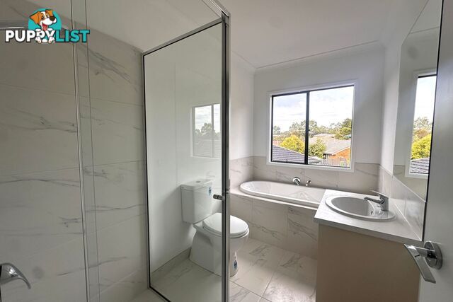 2/28 John Hunter Drive ENDEAVOUR HILLS VIC 3802
