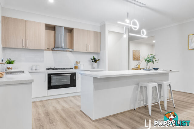 2 Falconer Court CLYDE NORTH VIC 3978