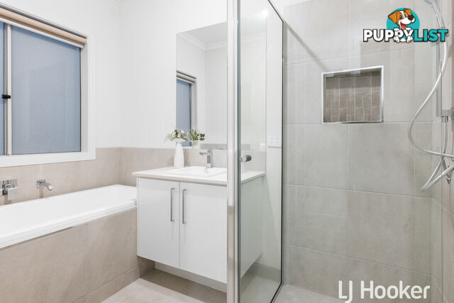 2 Falconer Court CLYDE NORTH VIC 3978