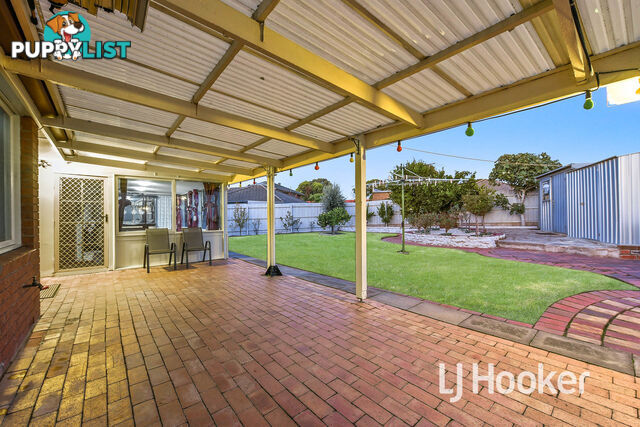 32 Broadwalk Grove ENDEAVOUR HILLS VIC 3802