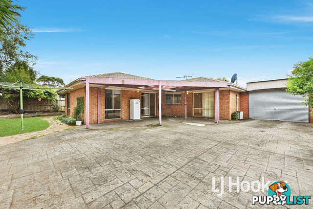 27 Verona Drive HAMPTON PARK VIC 3976