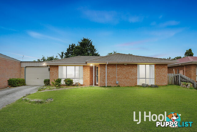 27 Verona Drive HAMPTON PARK VIC 3976