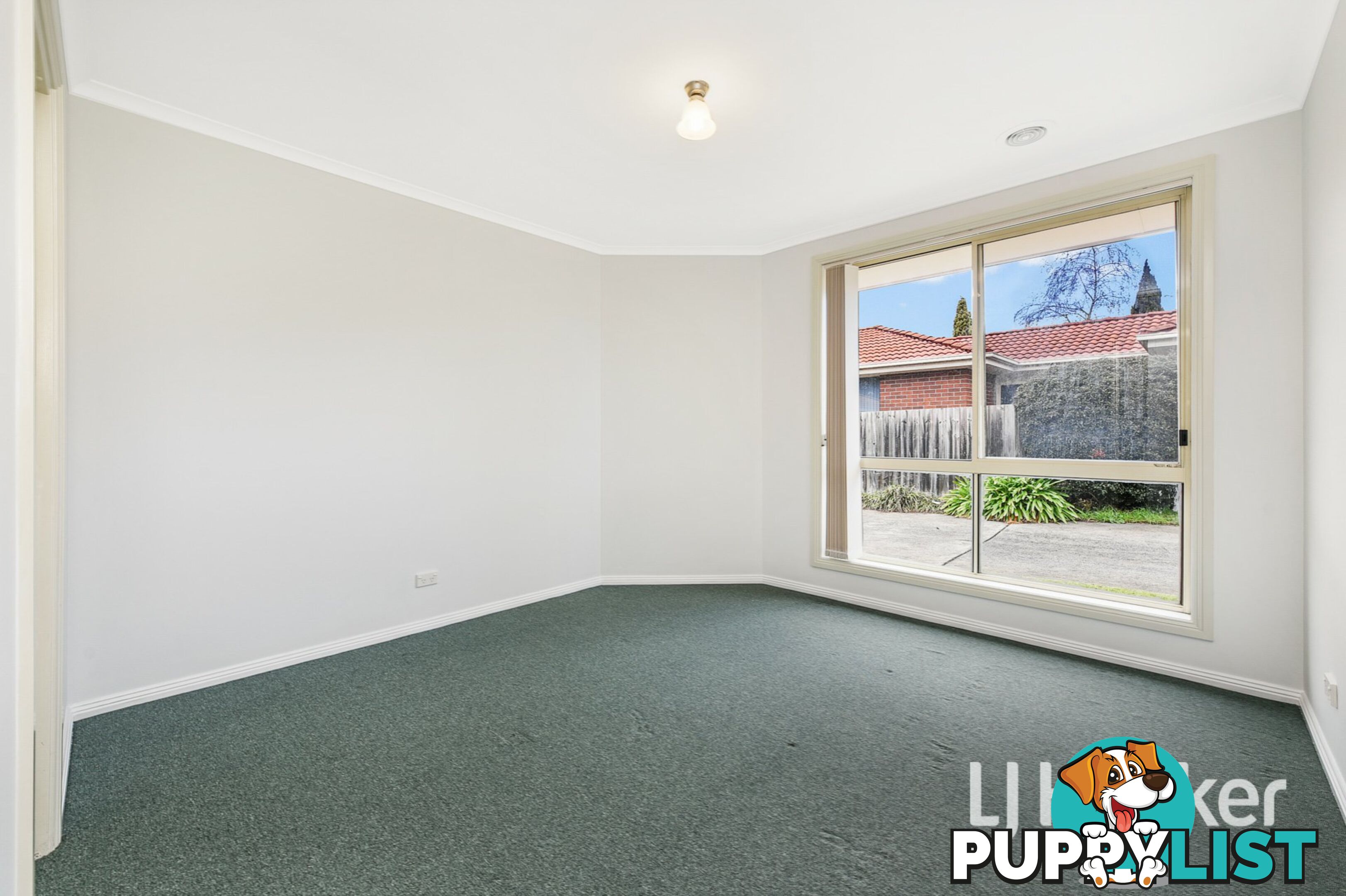 1/70-72 Robjant Street HAMPTON PARK VIC 3976