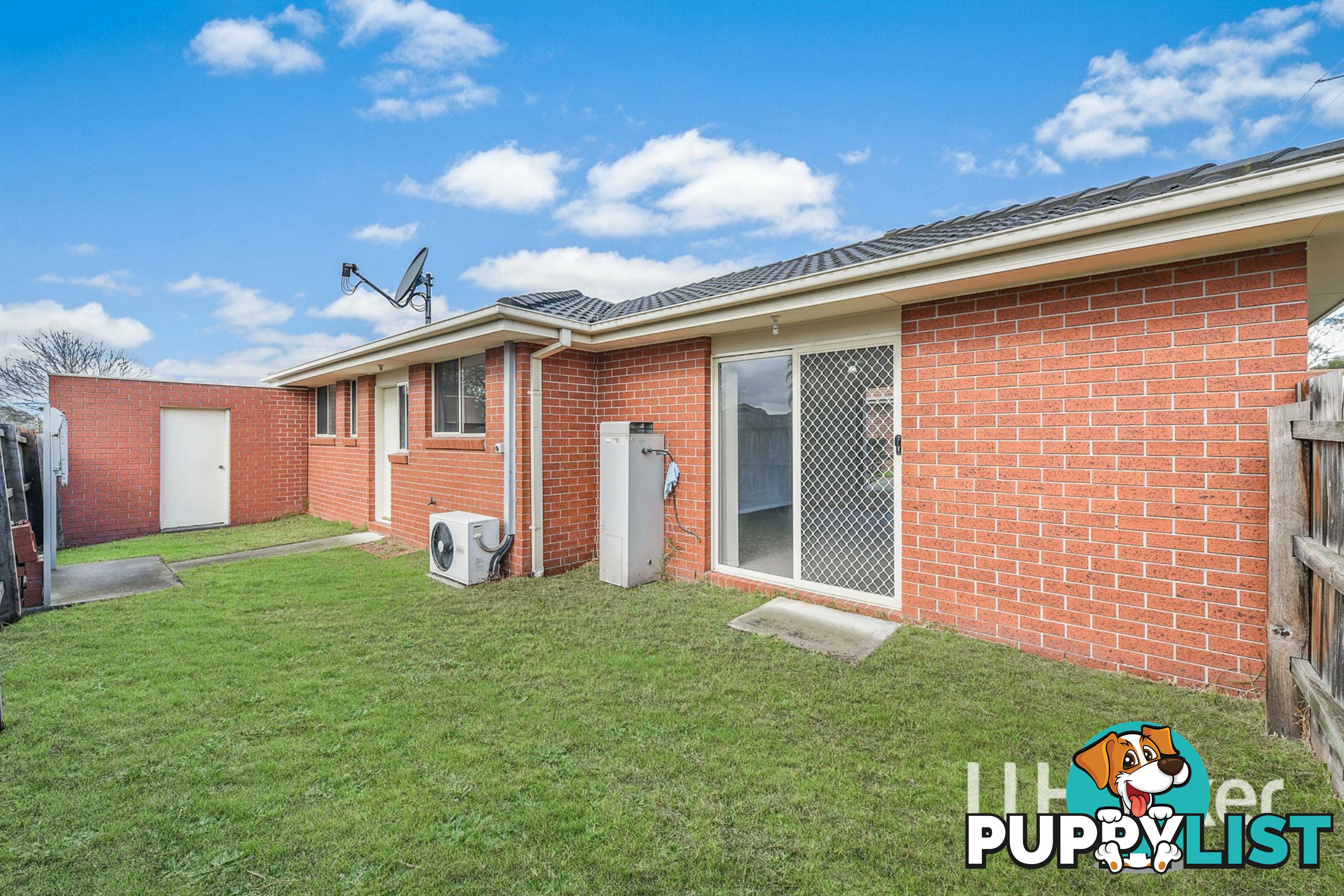 1/70-72 Robjant Street HAMPTON PARK VIC 3976