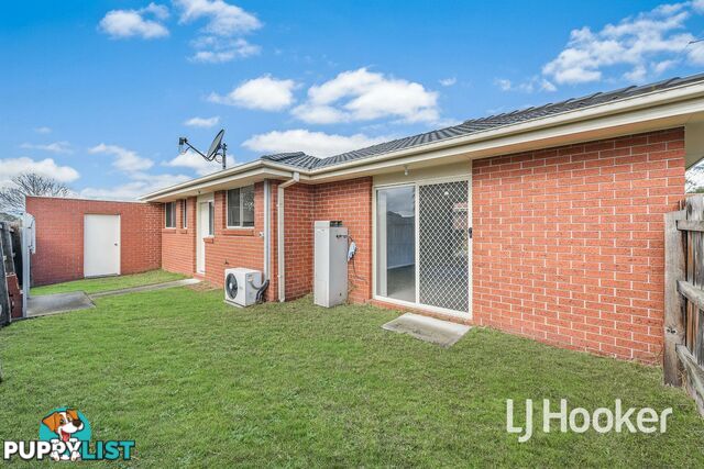 1/70-72 Robjant Street HAMPTON PARK VIC 3976