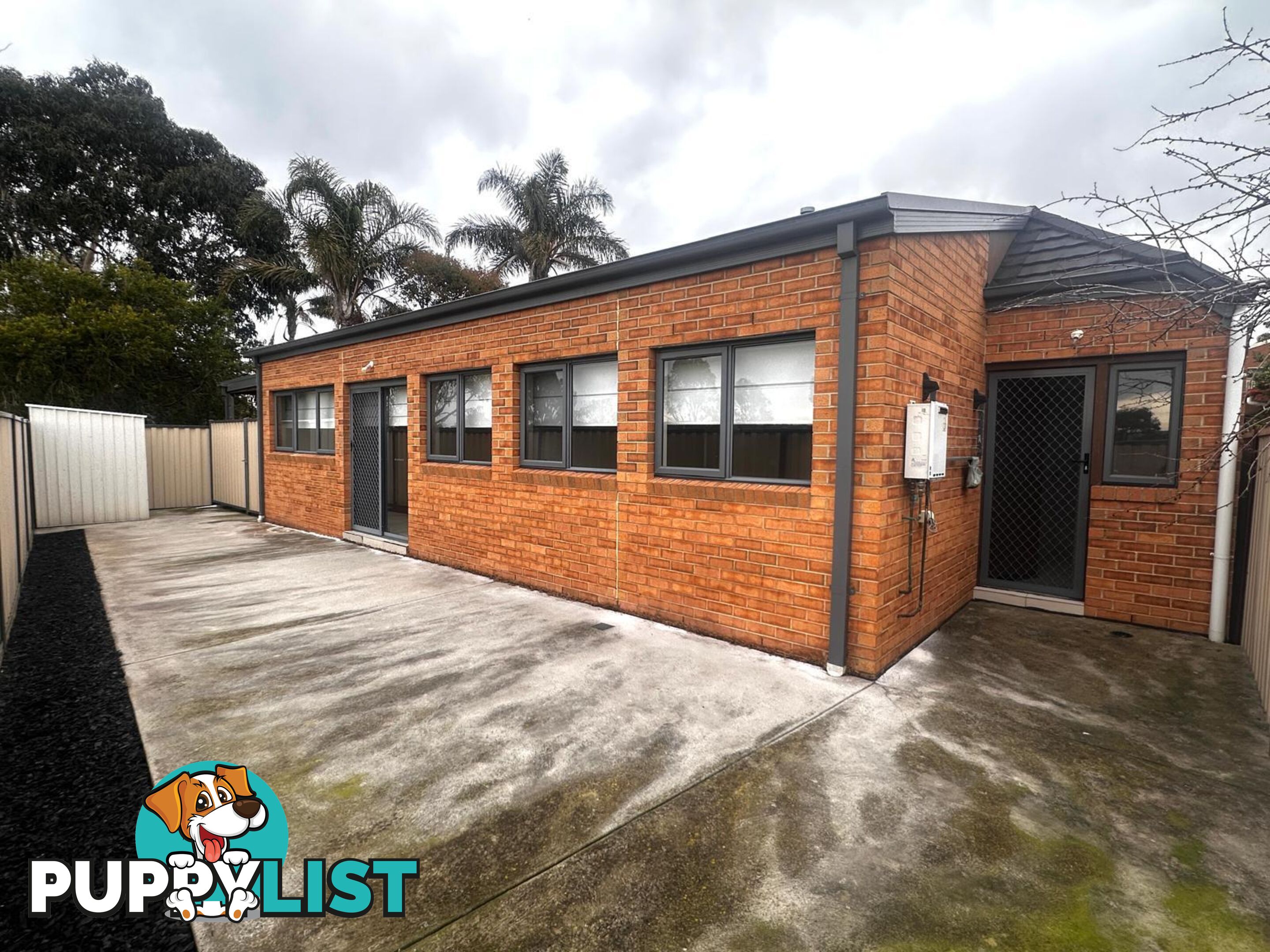 2/23 Blackwood Drive HAMPTON PARK VIC 3976