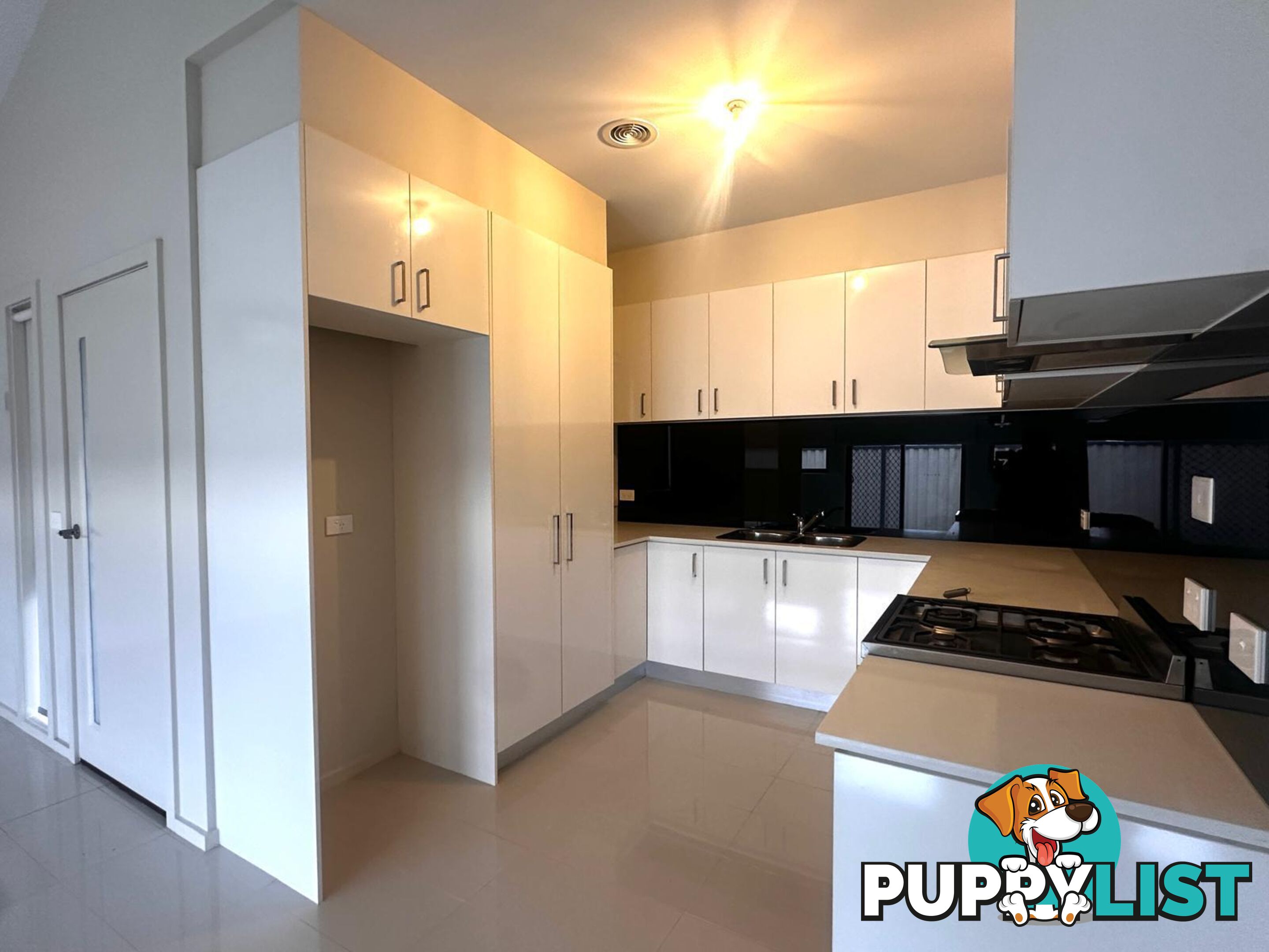 2/23 Blackwood Drive HAMPTON PARK VIC 3976