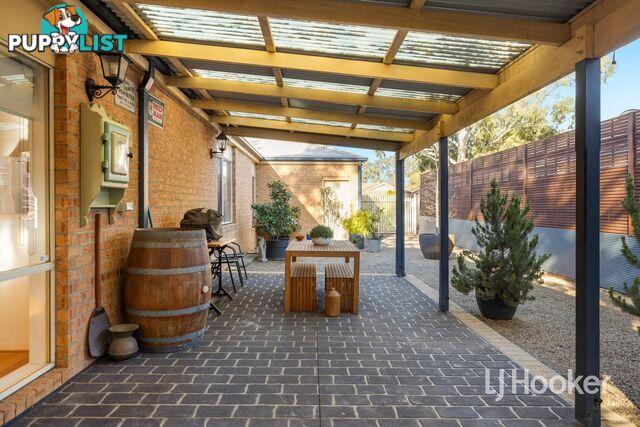 16 Dutton Close LYNBROOK VIC 3975