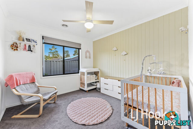 22 MacPherson Circuit CRANBOURNE EAST VIC 3977