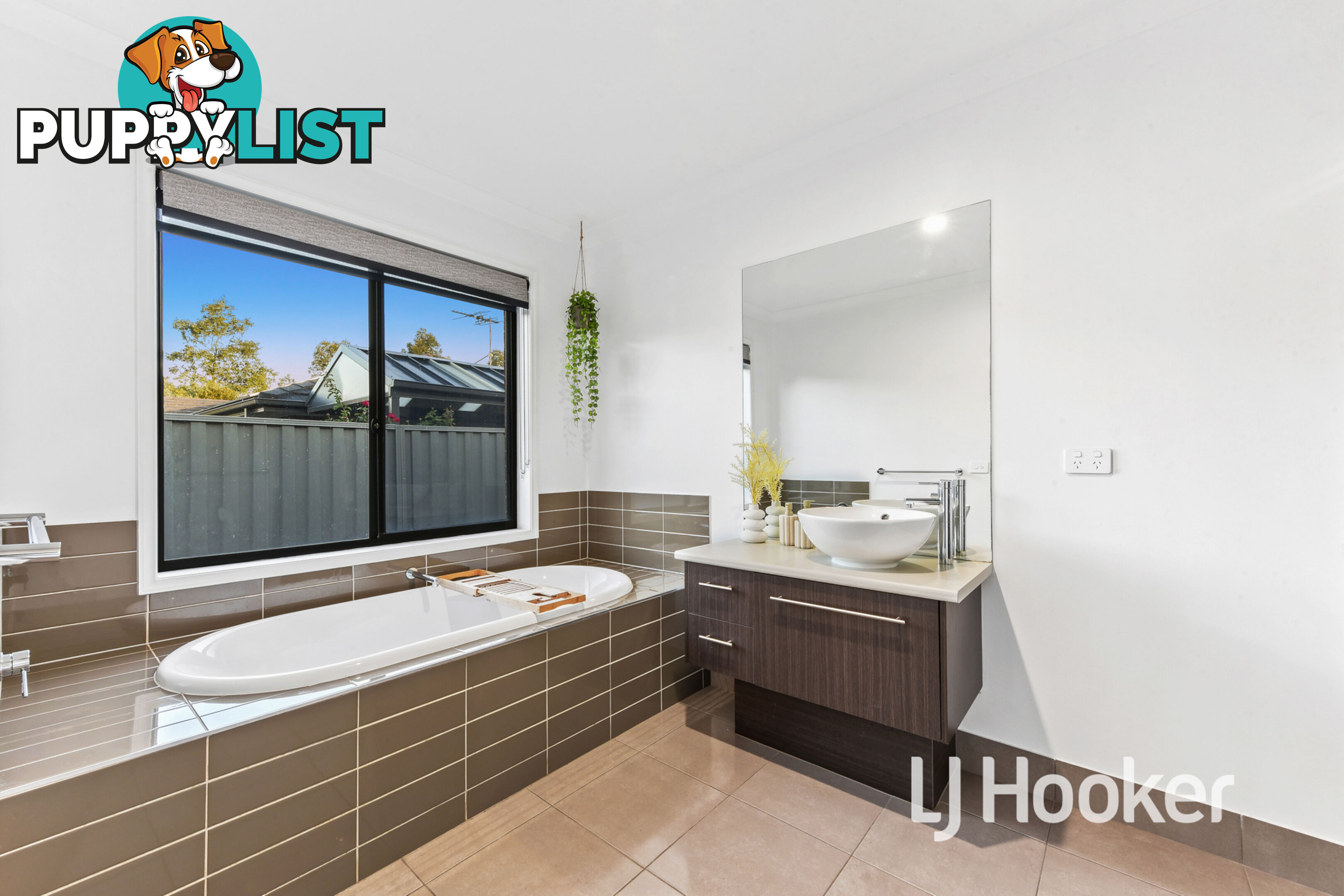 22 MacPherson Circuit CRANBOURNE EAST VIC 3977