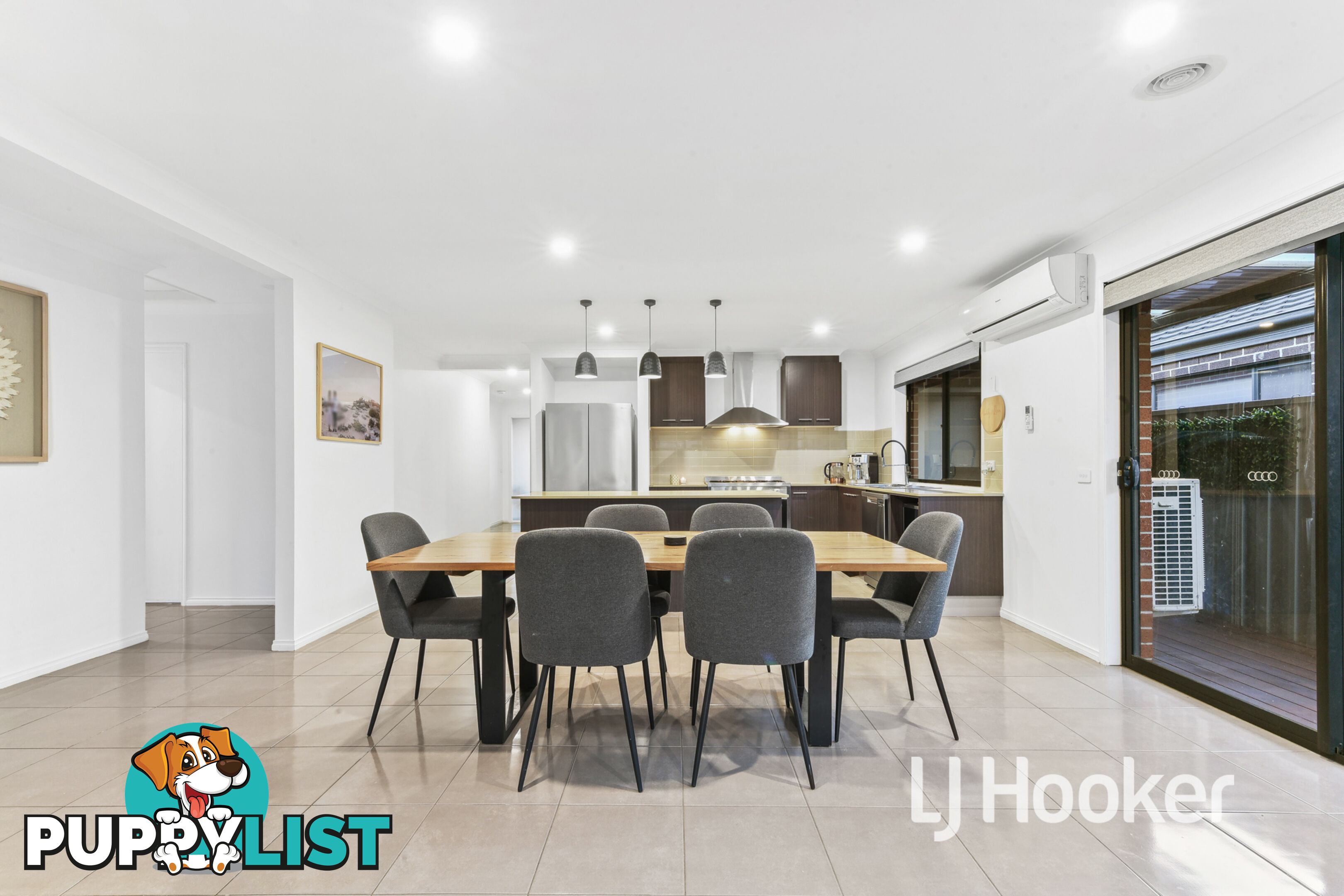 22 MacPherson Circuit CRANBOURNE EAST VIC 3977