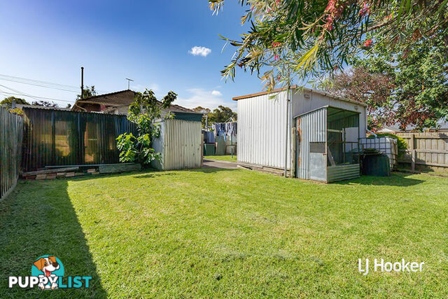 51 Paperbark Street DOVETON VIC 3177