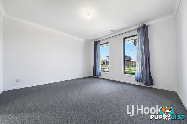 15 Candice Grove CRANBOURNE VIC 3977