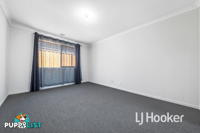 15 Candice Grove CRANBOURNE VIC 3977