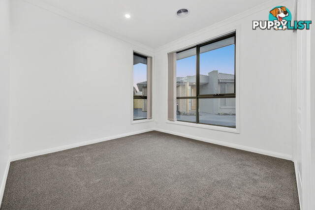 108-110 Endeavour Drive CRANBOURNE NORTH VIC 3977