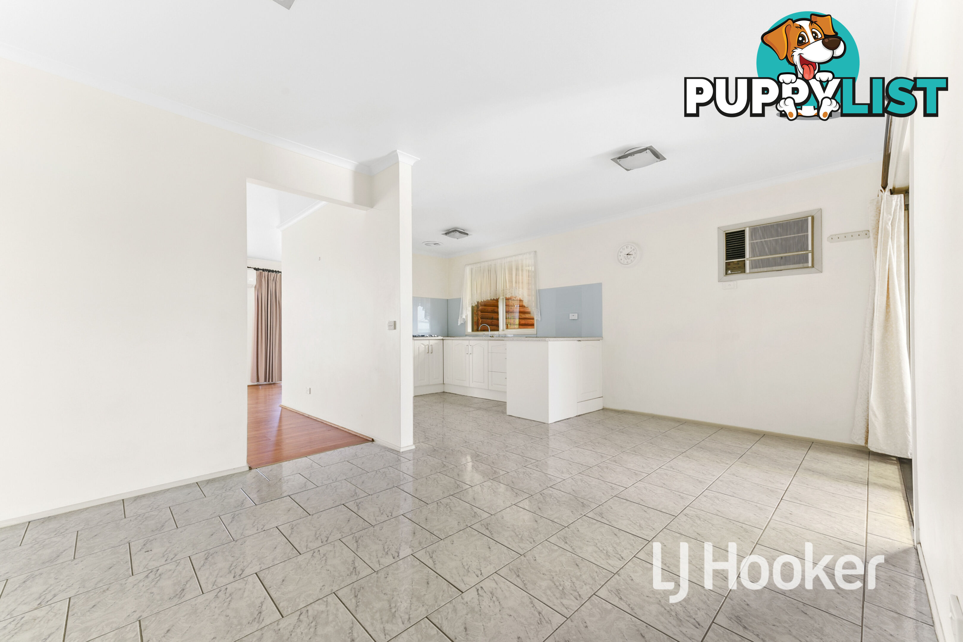 104 Oaktree Drive HAMPTON PARK VIC 3976