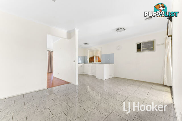 104 Oaktree Drive HAMPTON PARK VIC 3976