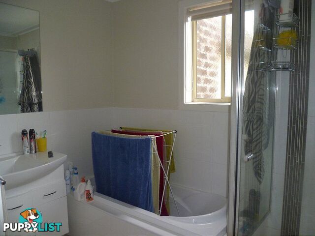 2/5 Gordon Street CRANBOURNE VIC 3977
