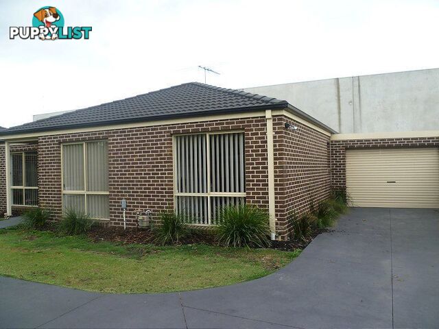 2/5 Gordon Street CRANBOURNE VIC 3977