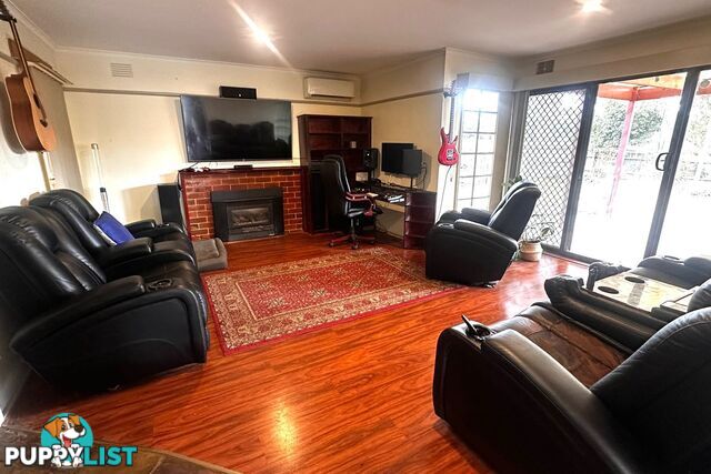 38 Green Valley Crescent HAMPTON PARK VIC 3976
