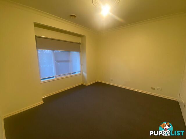 6 Pedley Way LYNBROOK VIC 3975