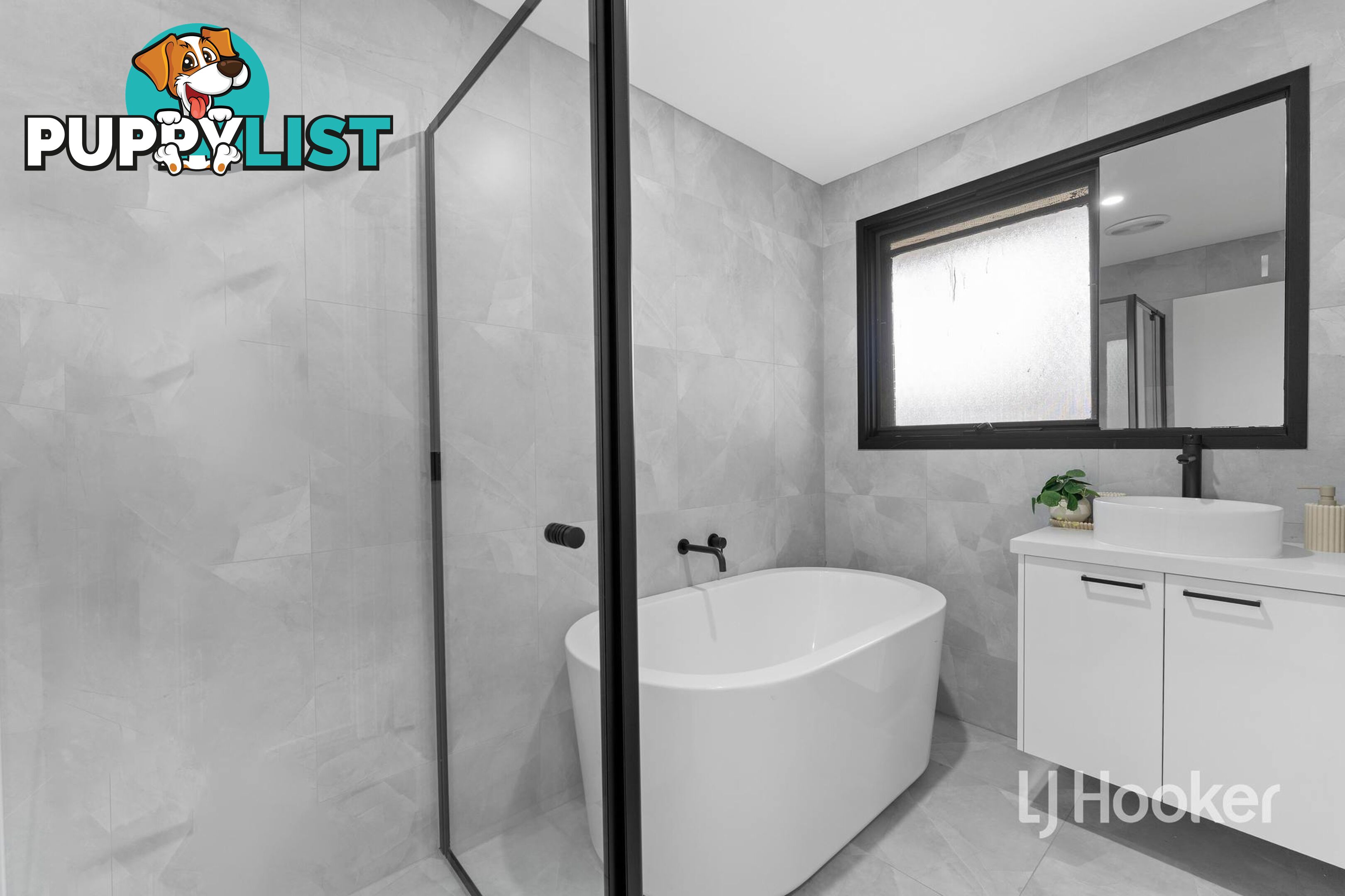 13 Robinson Crescent HAMPTON PARK VIC 3976