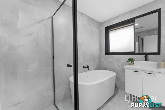 13 Robinson Crescent HAMPTON PARK VIC 3976
