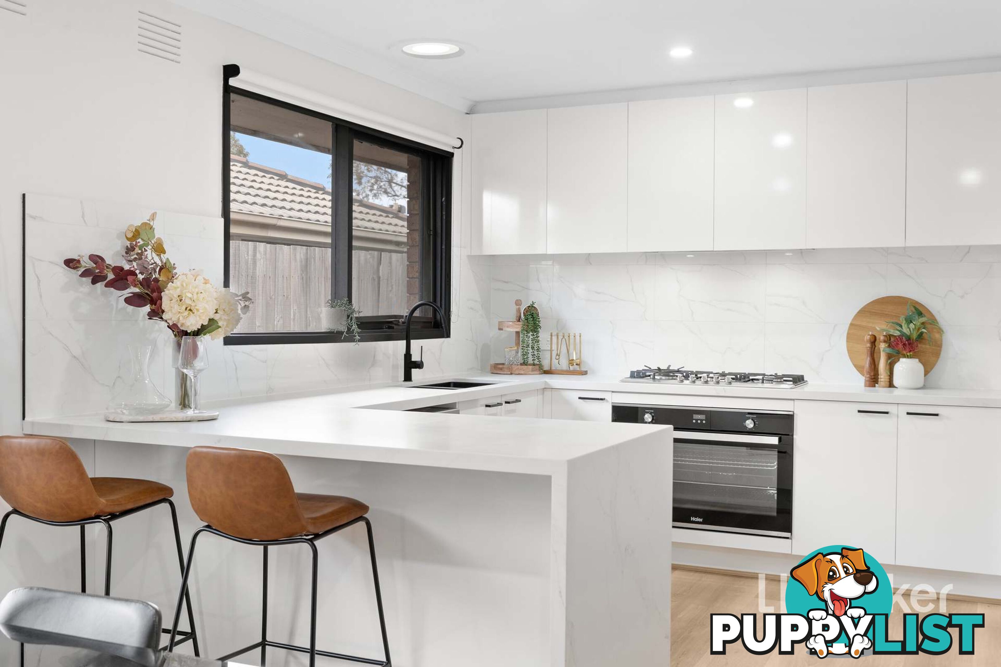 13 Robinson Crescent HAMPTON PARK VIC 3976