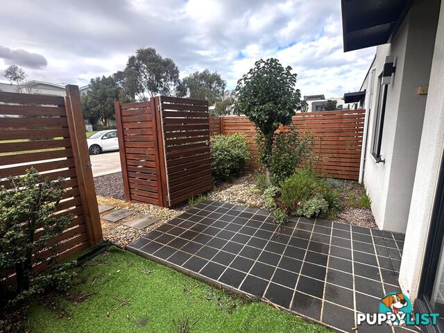 5 Lilliana Boulevard CARRUM DOWNS VIC 3201