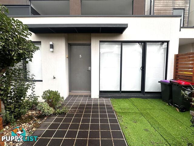 5 Lilliana Boulevard CARRUM DOWNS VIC 3201