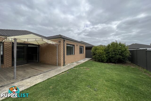 22 Abrus Circuit CRANBOURNE NORTH VIC 3977