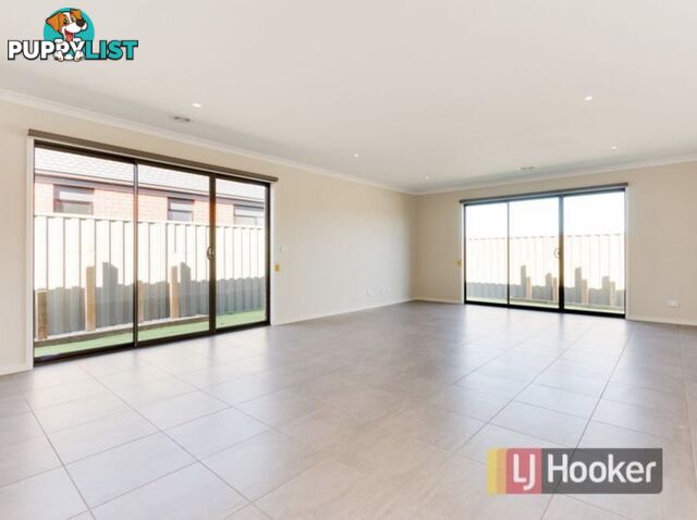 127 Scotsdale Drive CRANBOURNE EAST VIC 3977