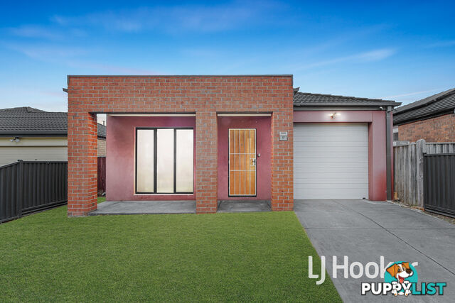 17 Aspendale Place LYNDHURST VIC 3975