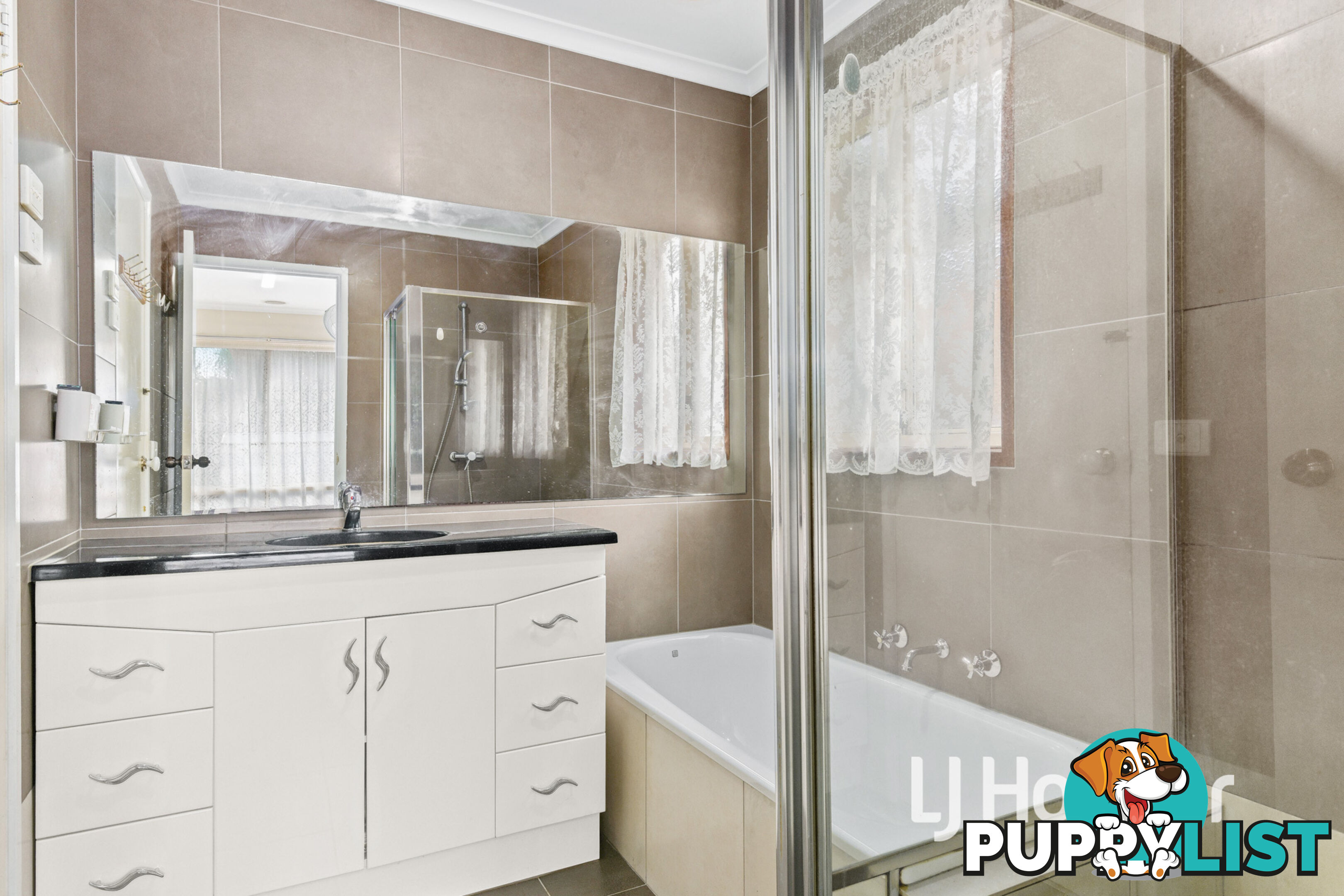111 Ormond Road HAMPTON PARK VIC 3976