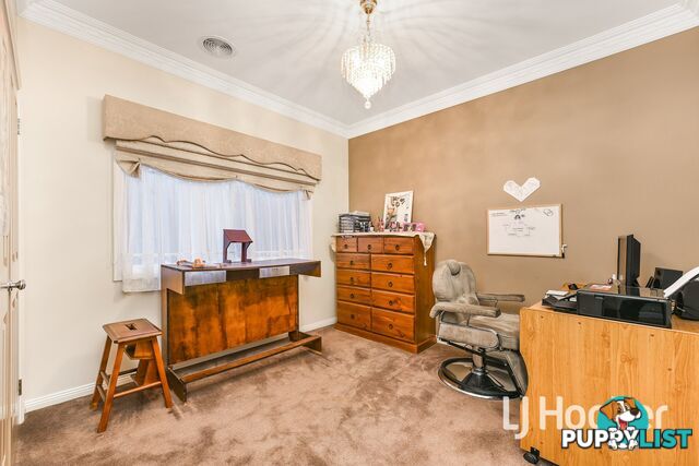 22 Glenbrook Crescent LYNBROOK VIC 3975