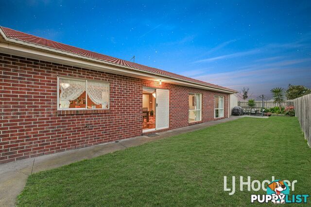 22 Glenbrook Crescent LYNBROOK VIC 3975