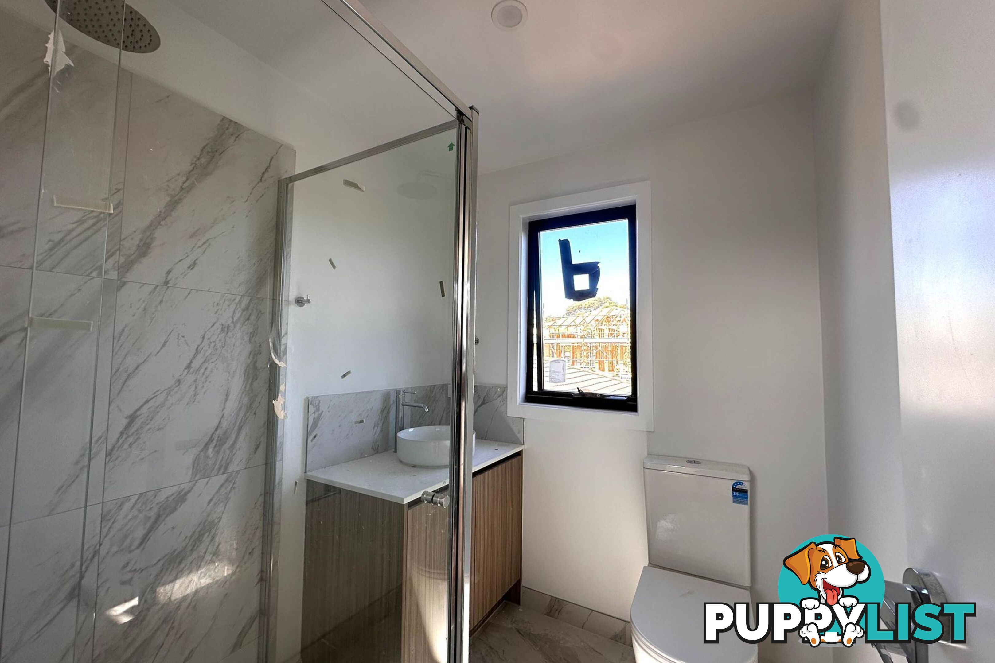 2&3/126 Oaktree Drive HAMPTON PARK VIC 3976