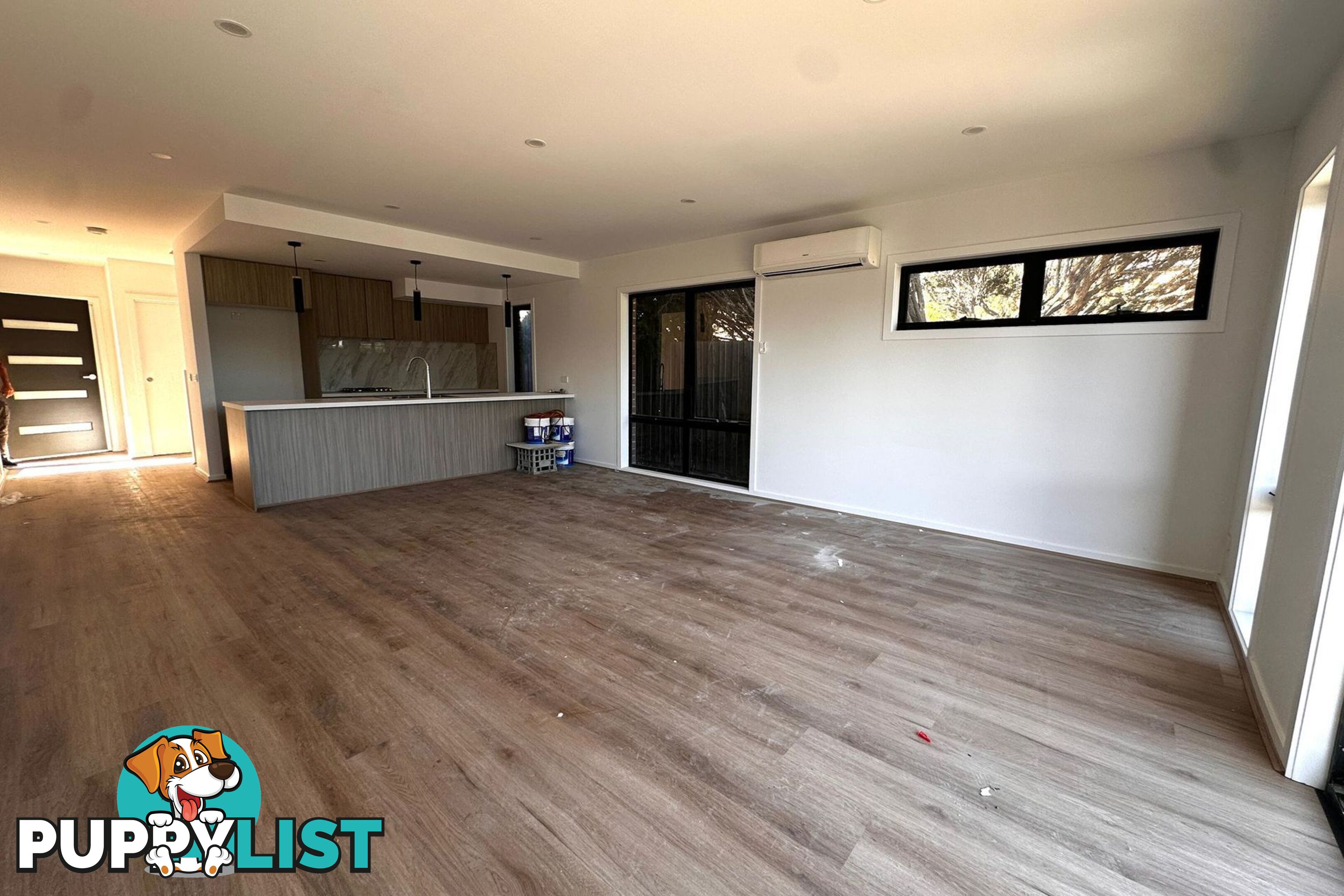 2&3/126 Oaktree Drive HAMPTON PARK VIC 3976