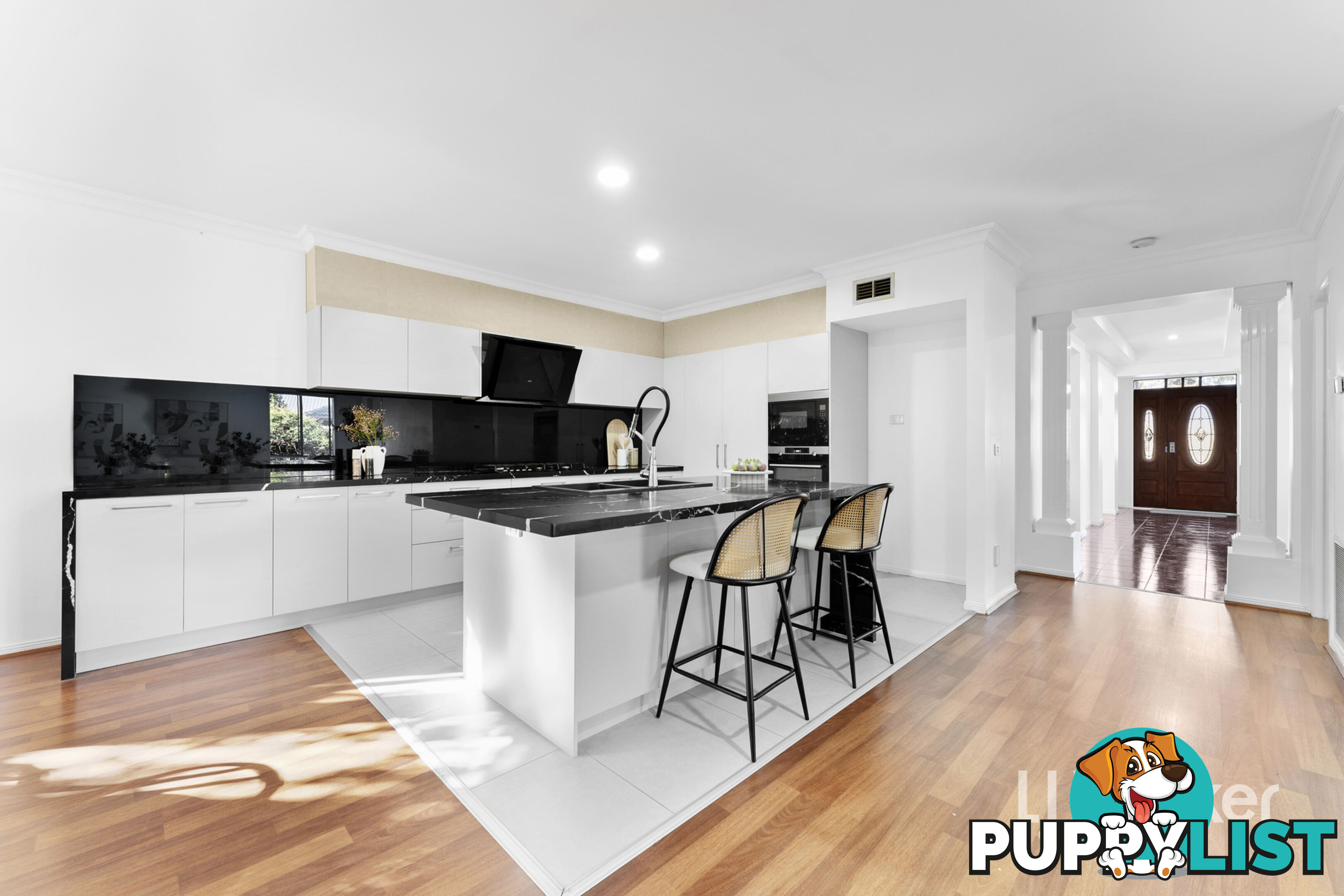 12 Slessor Avenue LYNBROOK VIC 3975