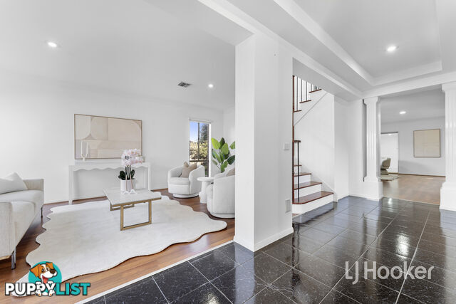12 Slessor Avenue LYNBROOK VIC 3975