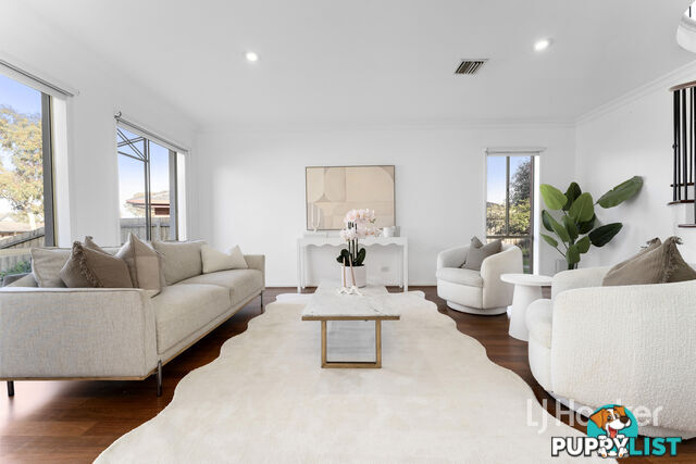 12 Slessor Avenue LYNBROOK VIC 3975