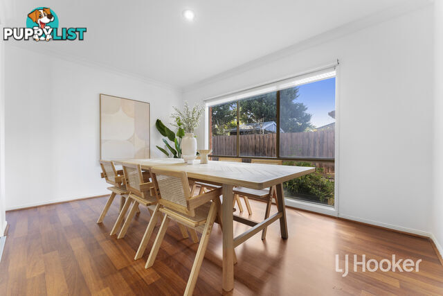12 Slessor Avenue LYNBROOK VIC 3975