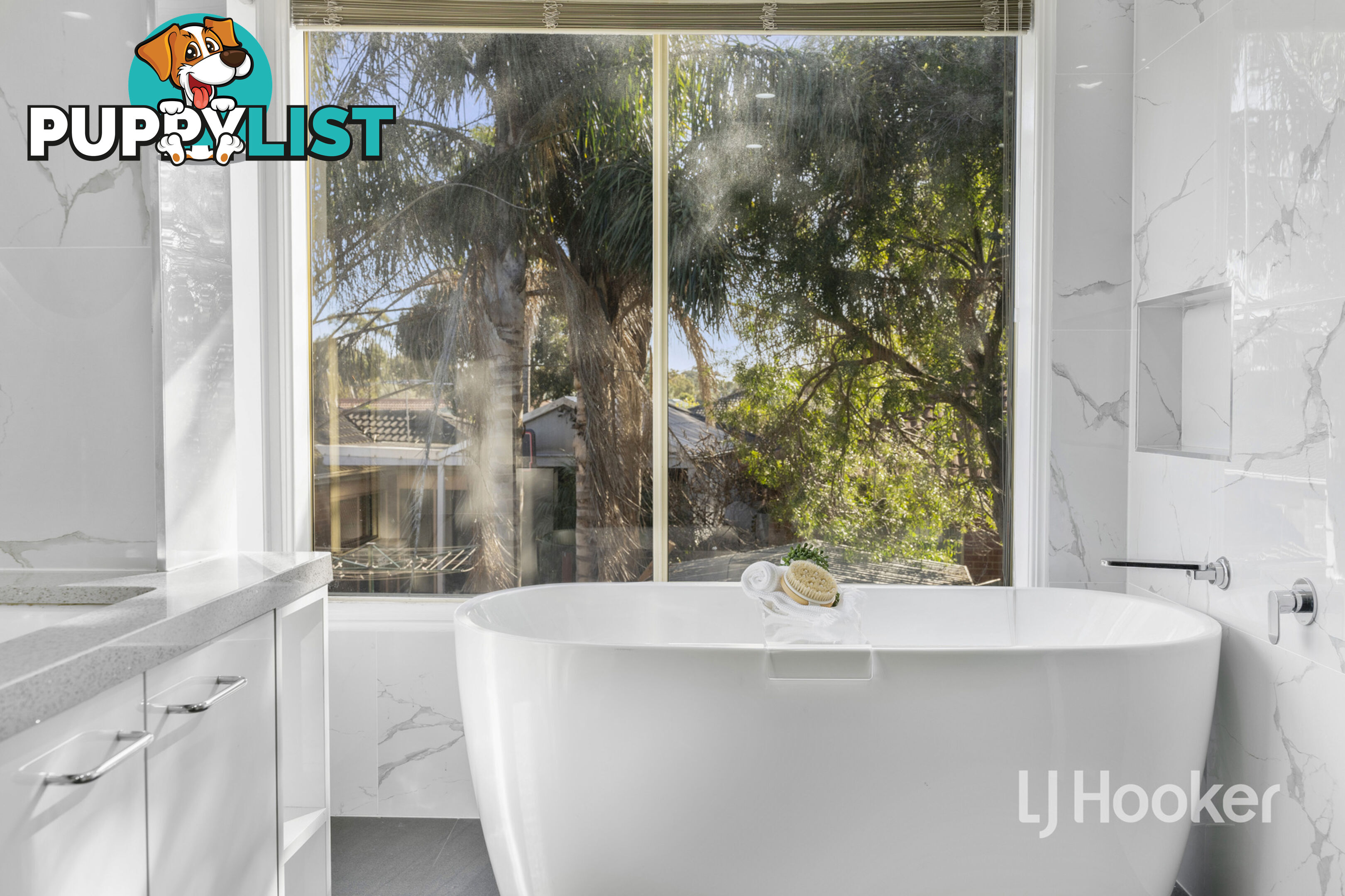 12 Slessor Avenue LYNBROOK VIC 3975
