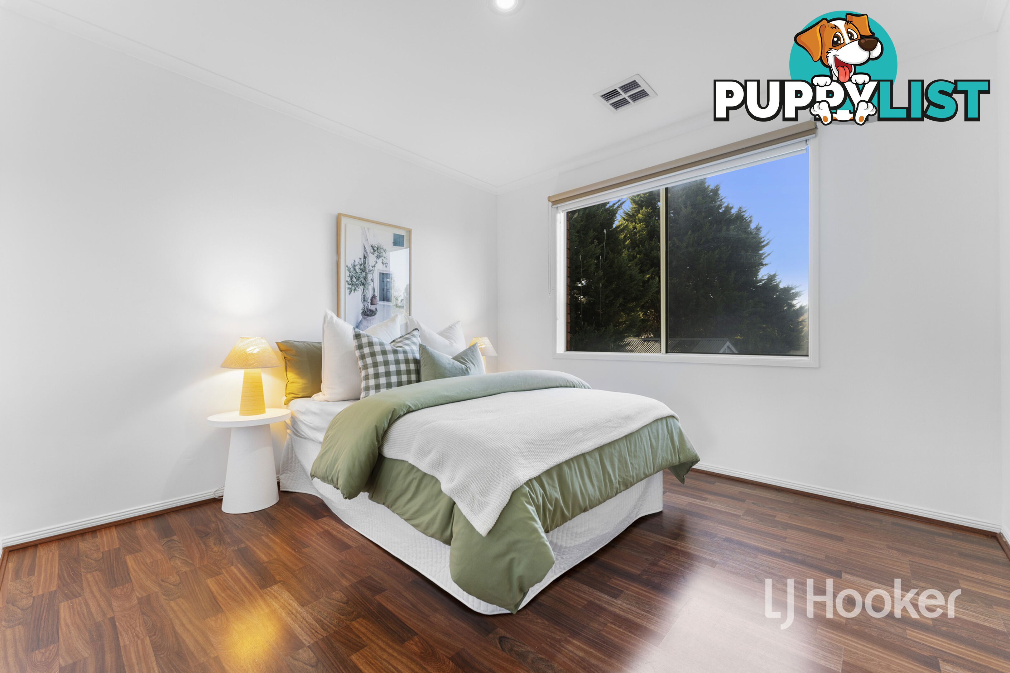12 Slessor Avenue LYNBROOK VIC 3975