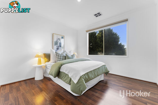 12 Slessor Avenue LYNBROOK VIC 3975